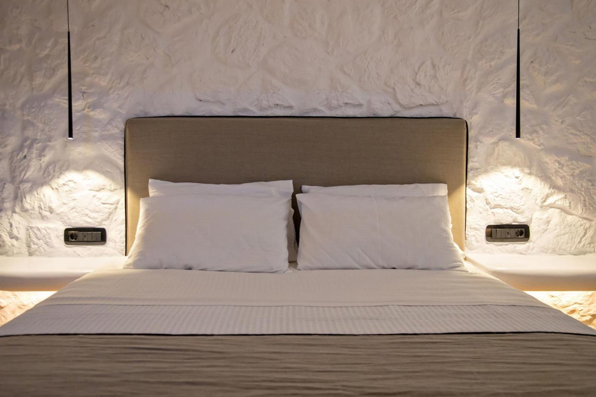 Levantes Luxury Suites II Tínos Eksteriør bilde